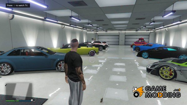 A new bug in the PC version of GTA 5 disappearing car in a full garage