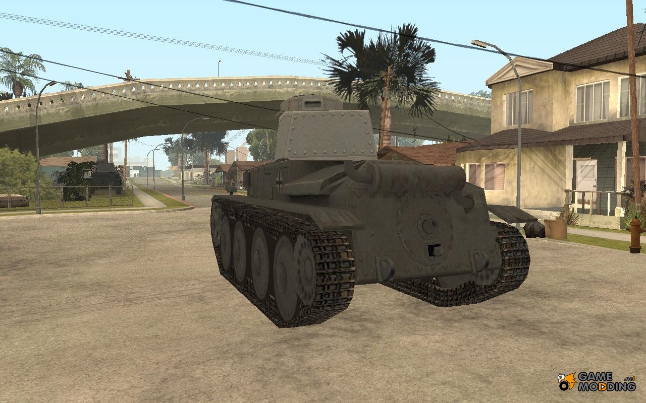 0 и 1. Танковый мод - ну что, в GTA 4 въезжает полноценный танк, уничтожая ...